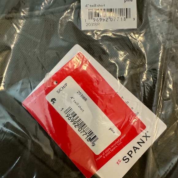 NWT Spanx shorts - Picture 5 of 5